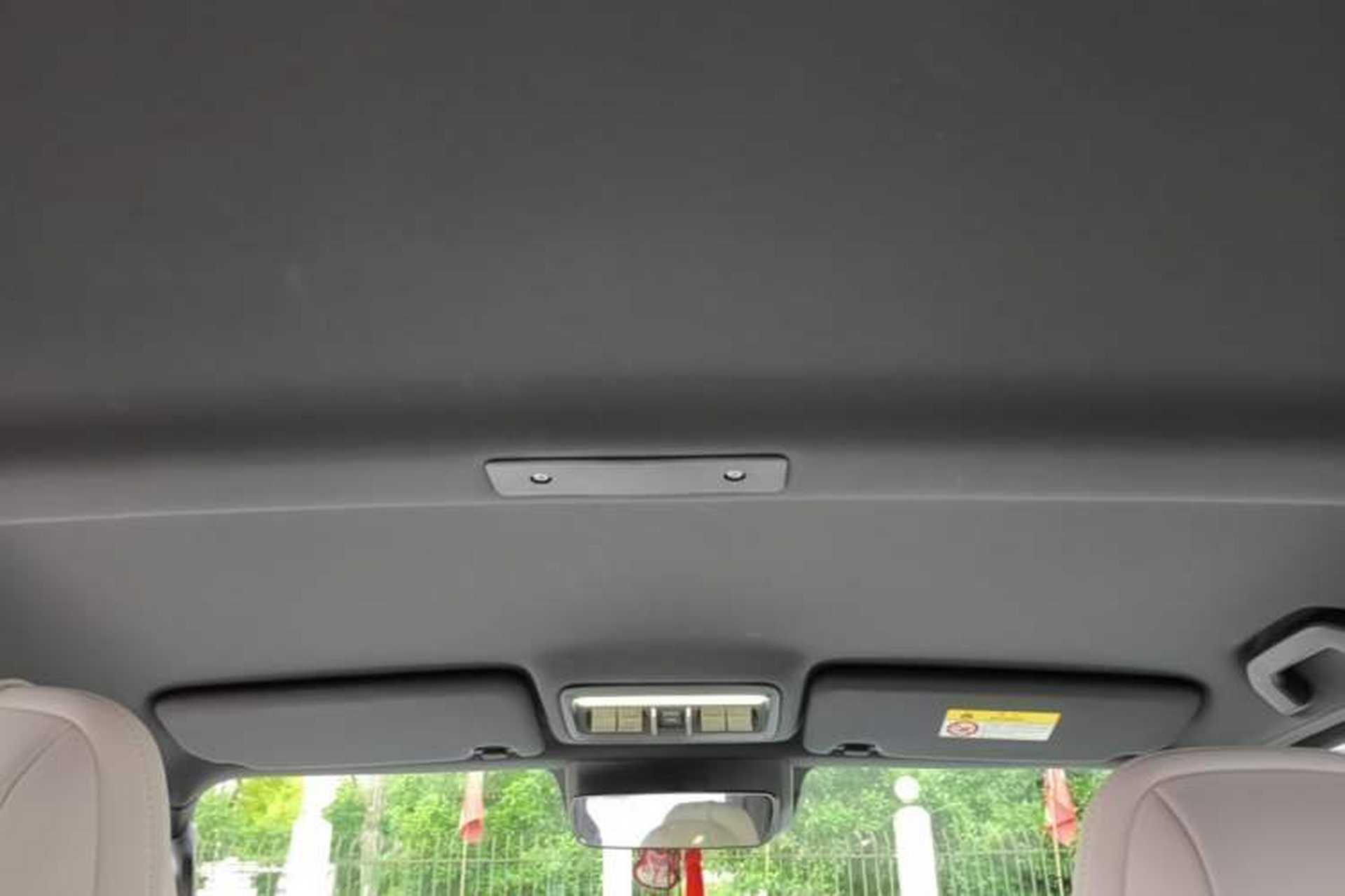 Used iCAR V23 2025 501 Four-Wheel Drive Intelligent Driving Version Headliner