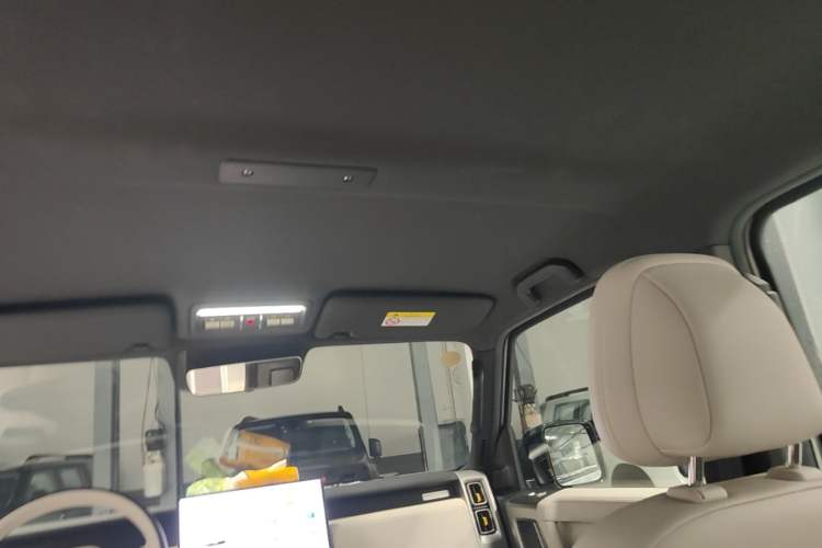Used iCAR V23 2025 401 Two-Wheel Drive Intelligent Driving Version Headliner