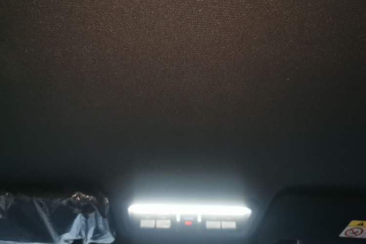 Used iCAR V23 2025 501 Four-Wheel Drive Intelligent Driving Version Headliner