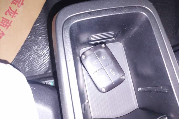 Used iCAR V23 2025 401 Two-Wheel Drive Intelligent Driving Version Interior 1