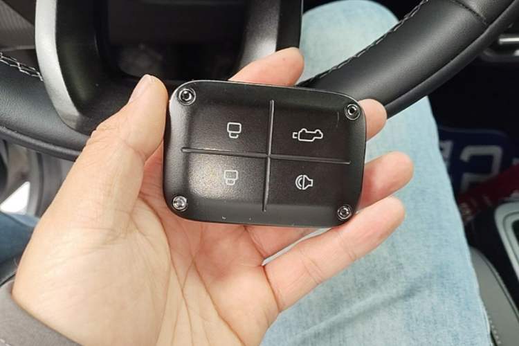 Used iCAR V23 2025 401 Two-Wheel Drive Advanced Edition Interior 1