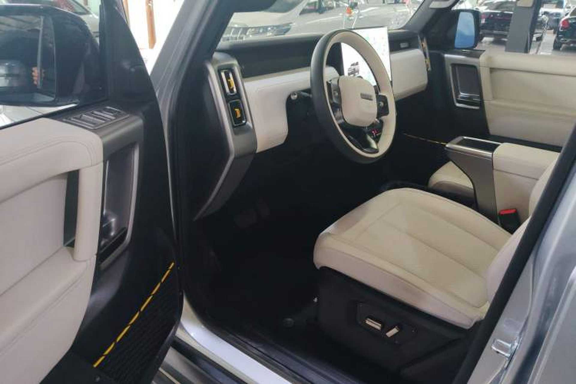 Used iCAR V23 2025 401 Two-Wheel Drive Intelligent Driving Version Interior 1