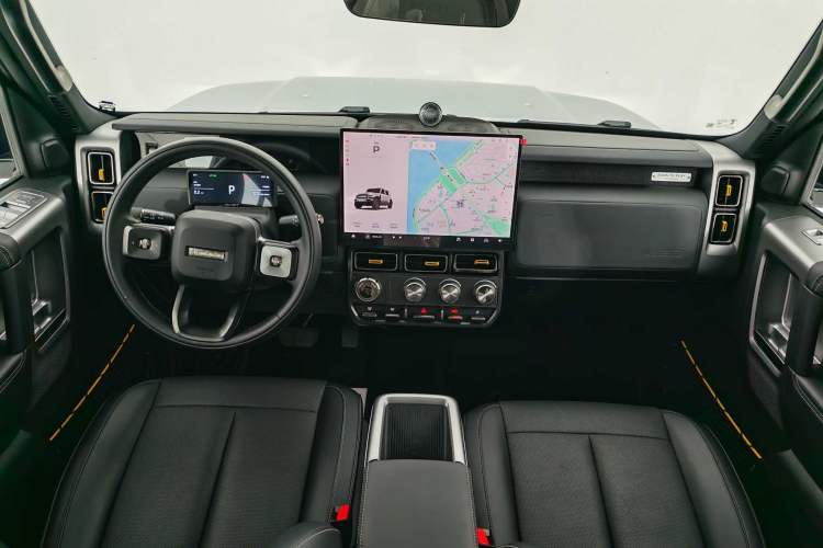 Used iCAR V23  Interior 2