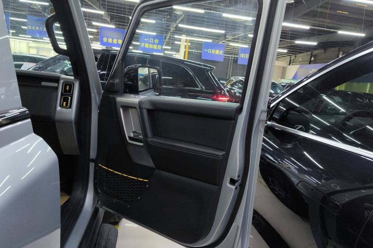 Used iCAR V23 2025 401 Two-Wheel Drive Advanced Edition Interior 2