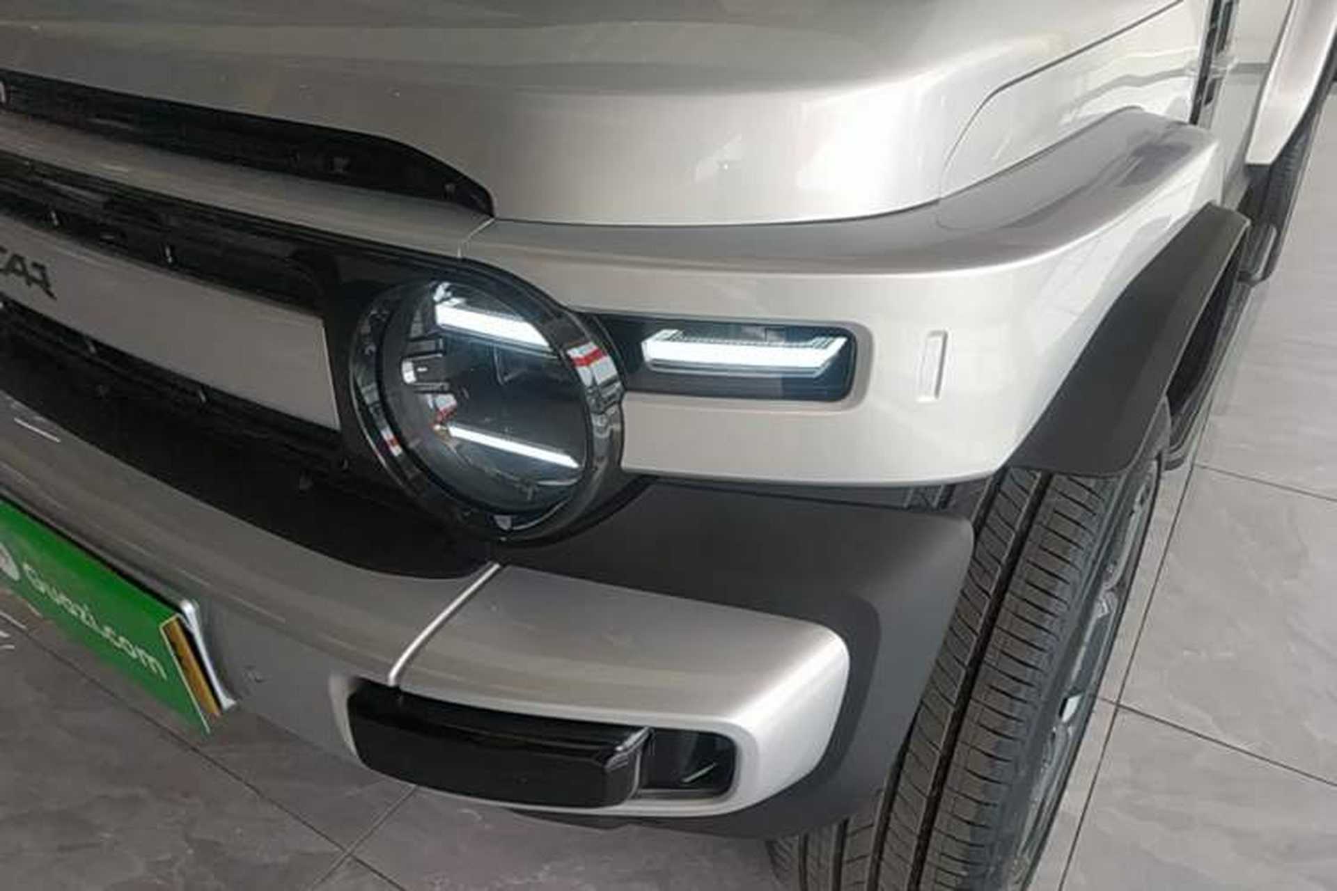 Used iCAR V23 2025 501 Four-Wheel Drive Advanced Version Left Front Headlight
