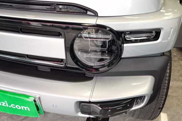 Used iCAR V23 2025 550 Two-Wheel Drive Intelligent Driving Version Left Front Headlight