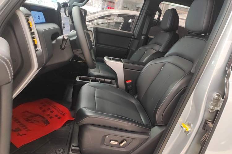 Used iCAR V23 2025 401 Two-Wheel Drive Advanced Edition Left Front Seat