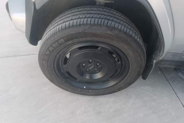 Used iCAR V23 2025 401 Two-Wheel Drive Intelligent Driving Version Left Front Wheel Hub