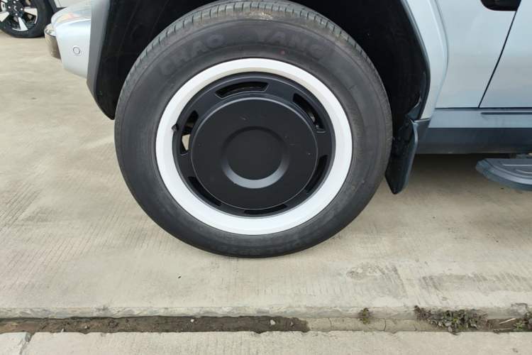 Used iCAR V23 2025 401 Two-Wheel Drive Intelligent Driving Version Left Front Wheel Hub