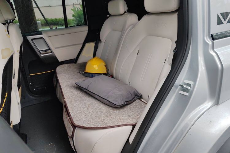 Used iCAR V23 2025 401 Two-Wheel Drive Intelligent Driving Version Left Rear Seat