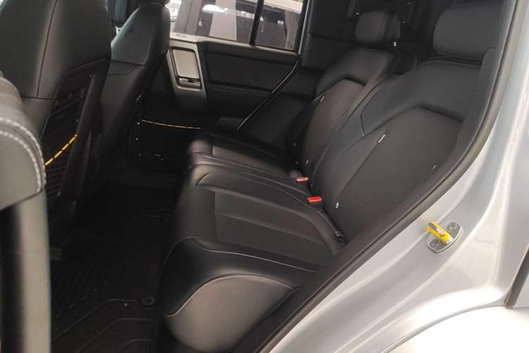 Used iCAR V23 2025 401 Two-Wheel Drive Advanced Edition Left Rear Seat