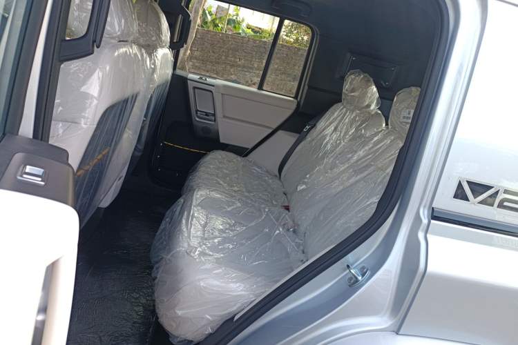 Used iCAR V23  Left Rear Seat