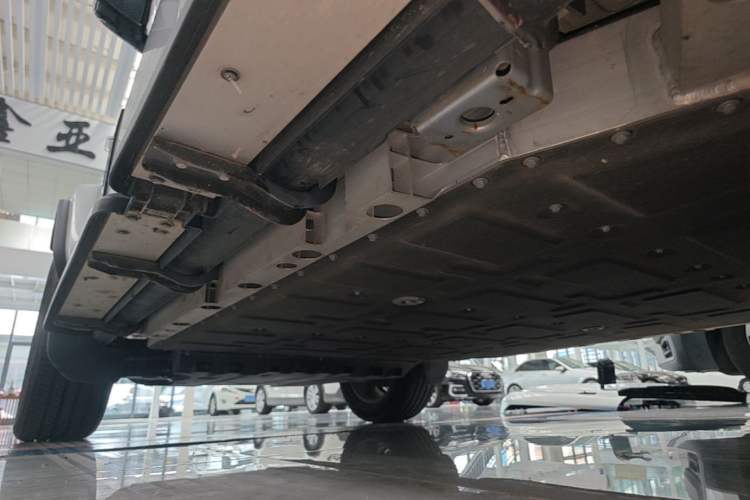 Used iCAR V23 2025 401 Two-Wheel Drive Intelligent Driving Version Left Side Sill
