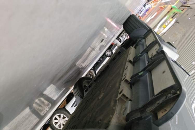 Used iCAR V23 2025 401 Two-Wheel Drive Advanced Edition Left Side Sill
