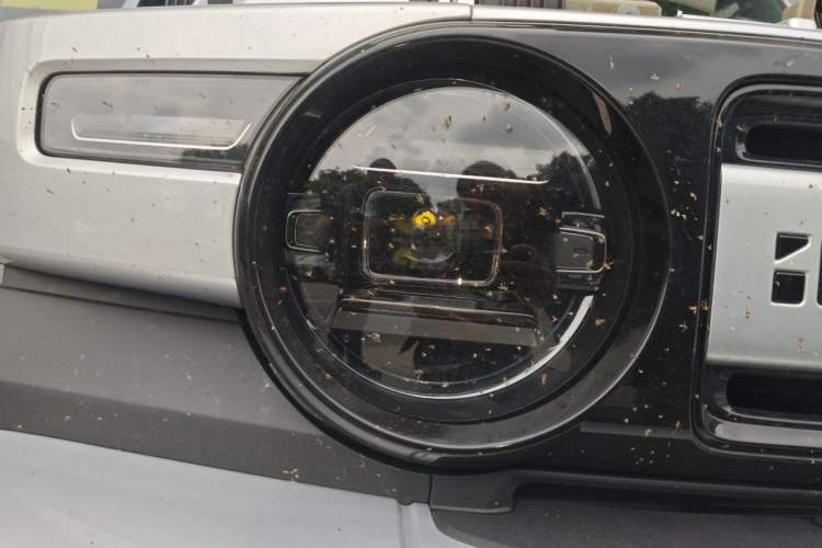 Used iCAR V23 2025 501 Four-Wheel Drive Intelligent Driving Version Right Front Headlight