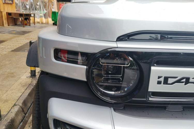 Used iCAR V23 2025 401 Two-Wheel Drive Intelligent Driving Version Right Front Headlight