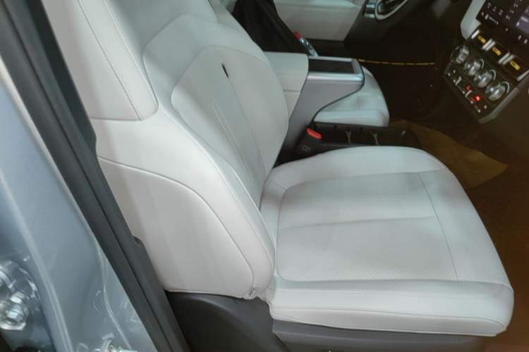 Used iCAR V23 2025 401 Two-Wheel Drive Intelligent Driving Version Right Front Seat