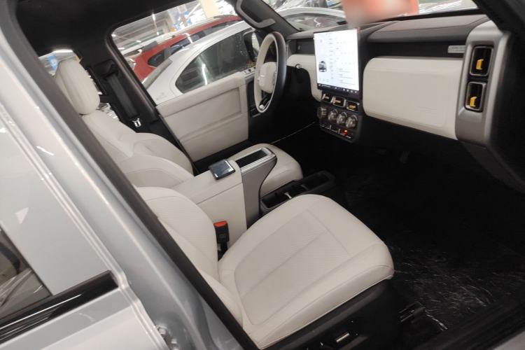 Used iCAR V23 2025 401 Two-Wheel Drive Advanced Edition Right Front Seat