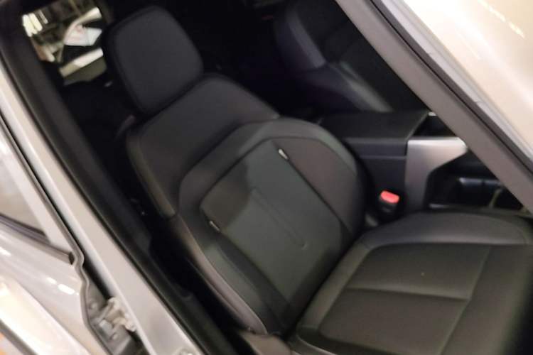 Used iCAR V23 2025 401 Two-Wheel Drive Intelligent Driving Version Right Front Seat