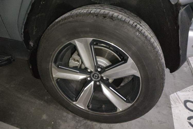 Used iCAR V23 2025 401 Two-Wheel Drive Intelligent Driving Version Right Front Wheel Hub