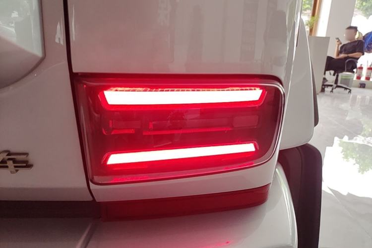 Used iCAR V23 2025 401 Two-Wheel Drive Advanced Edition Right Rear Taillight