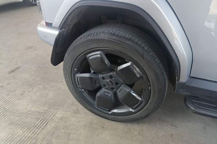 Used iCAR V23 2025 501 Four-Wheel Drive Intelligent Driving Version Right Rear Wheel Hub