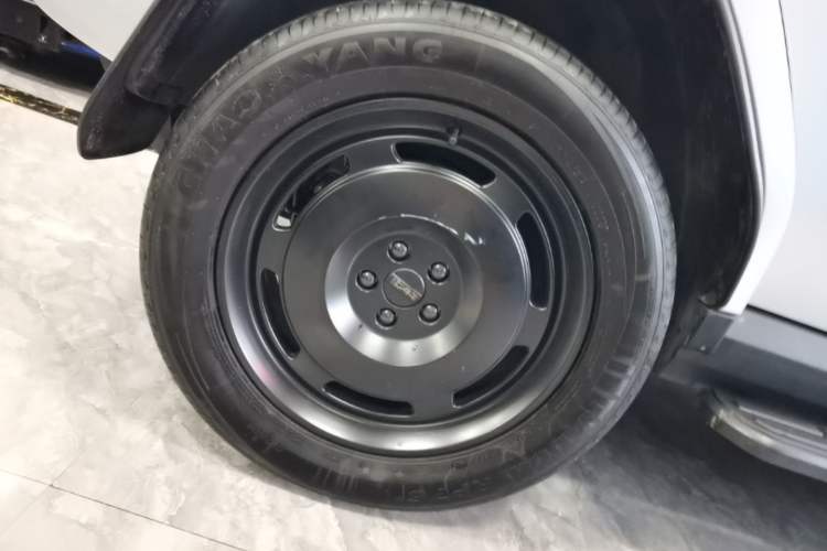 Used iCAR V23 2025 550 Two-Wheel Drive Intelligent Driving Version Right Rear Wheel Hub