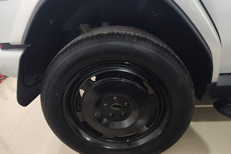 Used iCAR V23 2025 550 Two-Wheel Drive Intelligent Driving Version Right Rear Wheel Hub