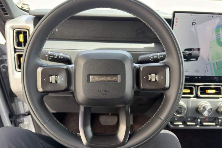 Used iCAR V23 2025 401 Two-Wheel Drive Intelligent Driving Version Steering Wheel