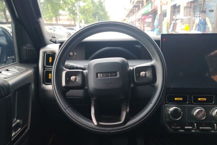 Used iCAR V23 2025 401 Two-Wheel Drive Intelligent Driving Version Steering Wheel