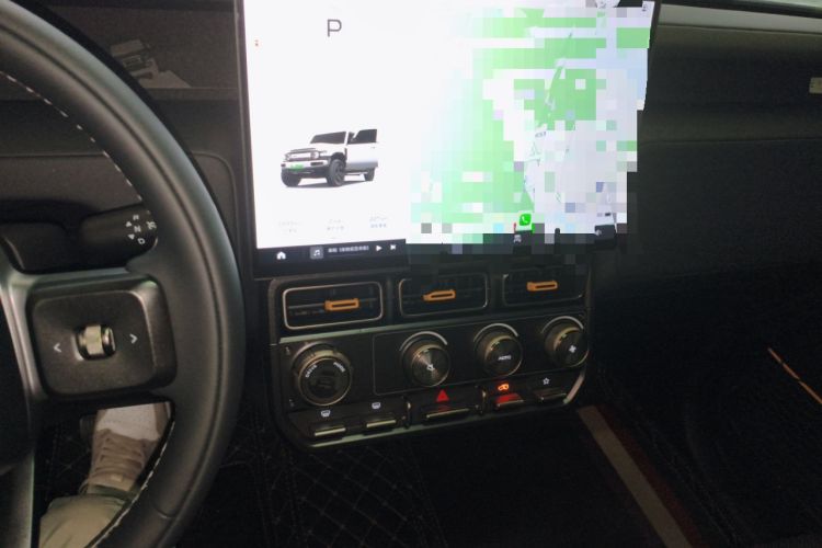 Used iCAR V23 2025 501 Four-Wheel Drive Intelligent Driving Version Audio And AC Panel