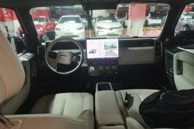 Used iCAR V23 2025 401 Two-Wheel Drive Advanced Edition Center Console