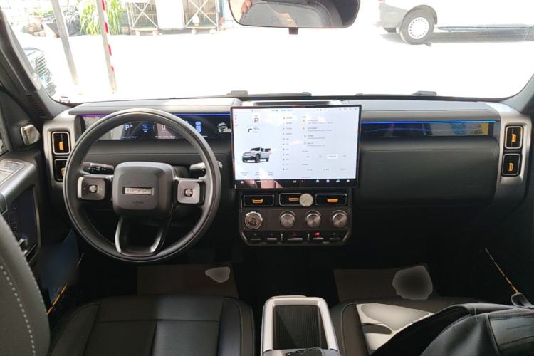 Used iCAR V23 2025 401 Two-Wheel Drive Advanced Edition Center Console