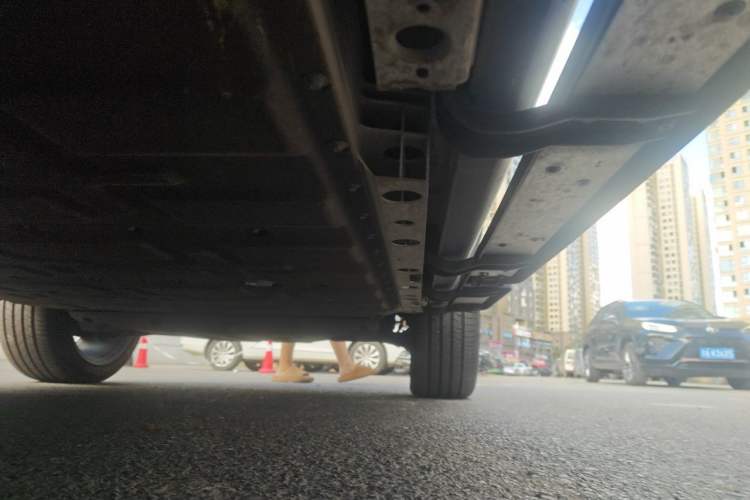 Used iCAR V23 2025 501 Four-Wheel Drive Intelligent Driving Version Chassis Front Left
