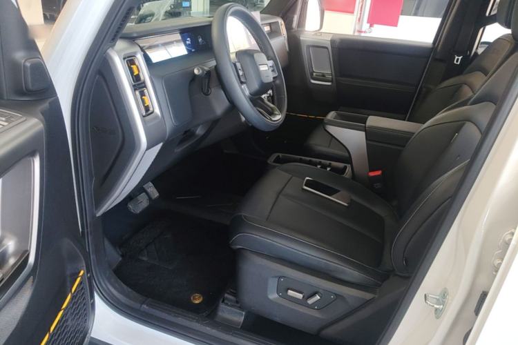 Used iCAR V23 2025 501 Four-Wheel Drive Intelligent Driving Version Driver Seat
