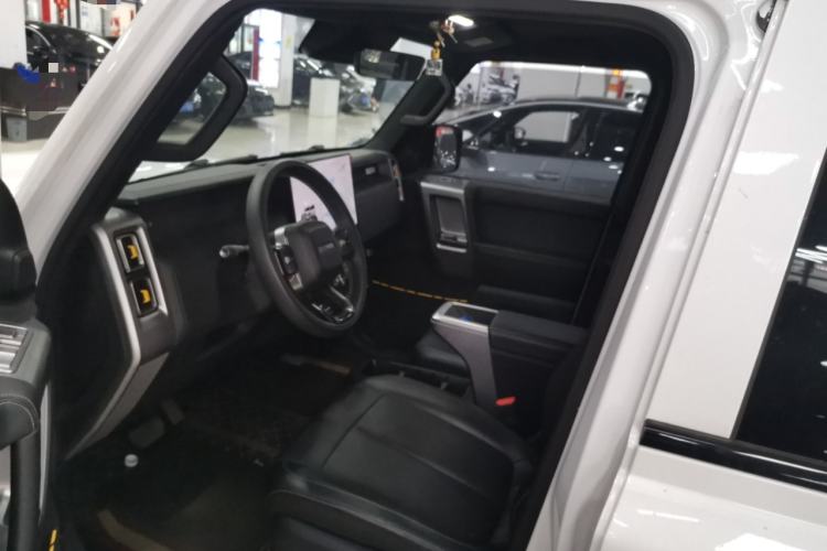 Used iCAR V23 2025 401 Two-Wheel Drive Intelligent Driving Version Driver Seat