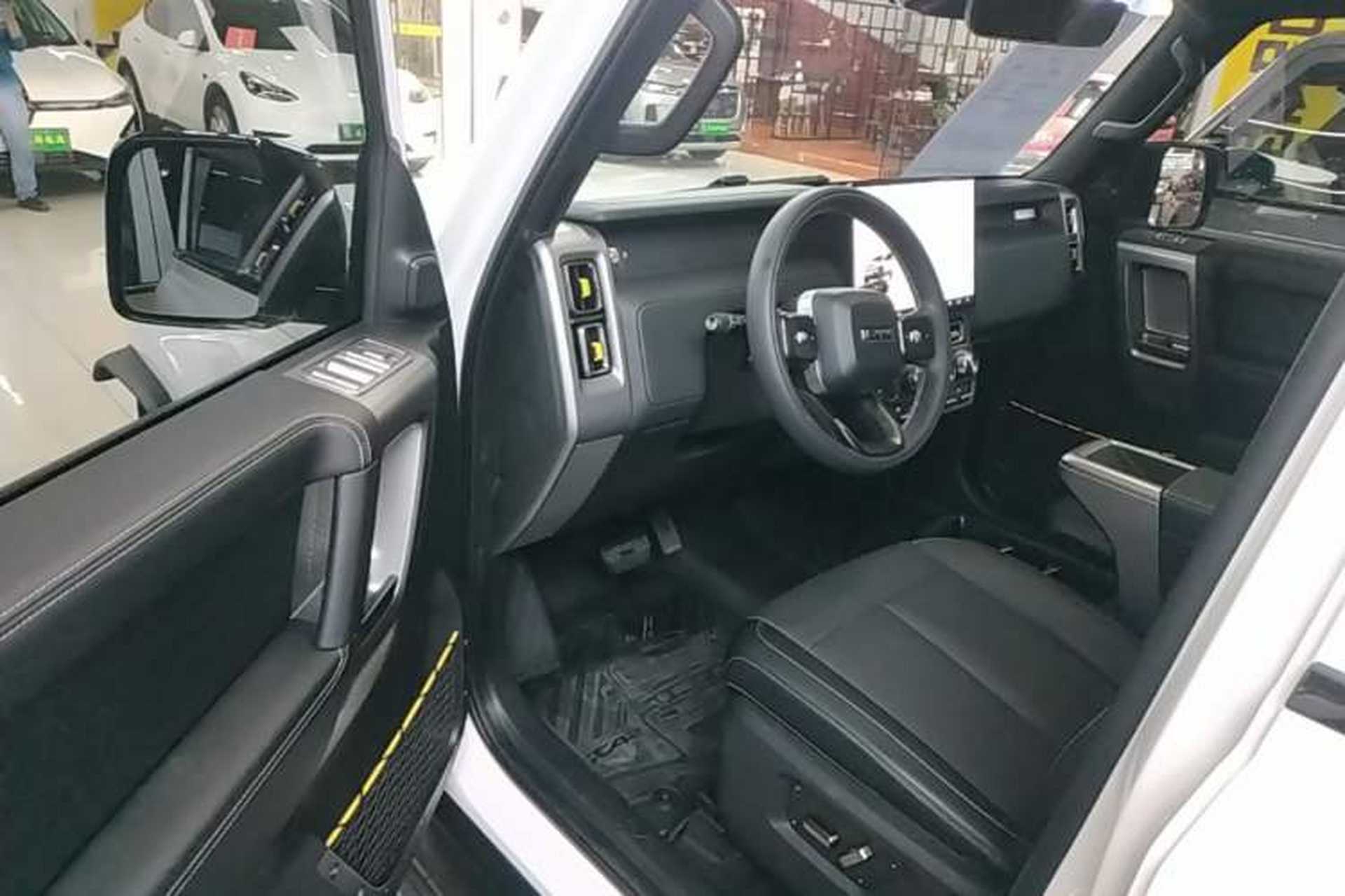 Used iCAR V23 2025 501 Four-Wheel Drive Advanced Version Driver Seat