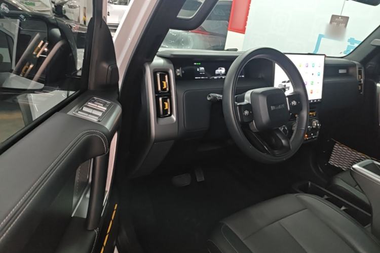Used iCAR V23 2025 501 Four-Wheel Drive Intelligent Driving Version Driver Seat