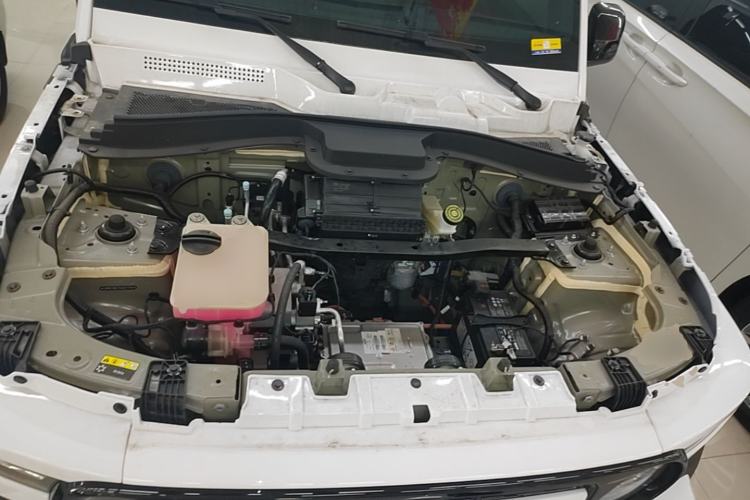 Used iCAR V23 2025 401 Two-Wheel Drive Advanced Edition Engine Bay