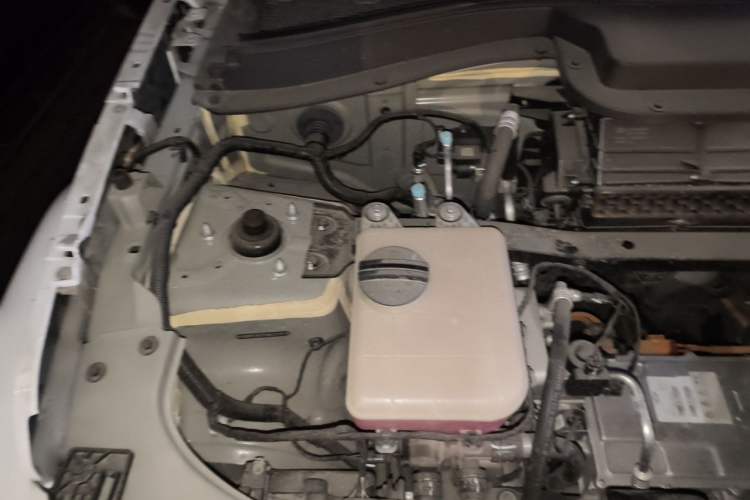 Used iCAR V23 2025 401 Two-Wheel Drive Advanced Edition Engine Bay Right