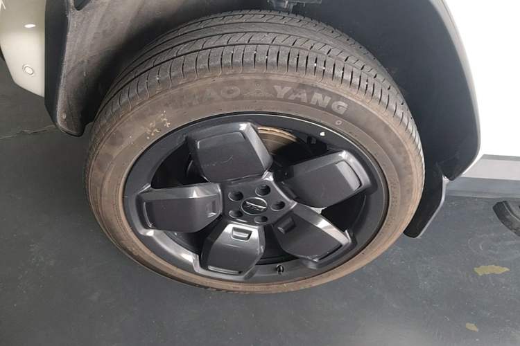Used iCAR V23 2025 401 Two-Wheel Drive Intelligent Driving Version Exterior 4