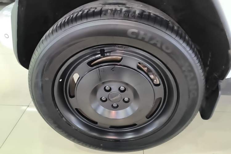 Used iCAR V23 2025 401 Two-Wheel Drive Intelligent Driving Version Exterior 4