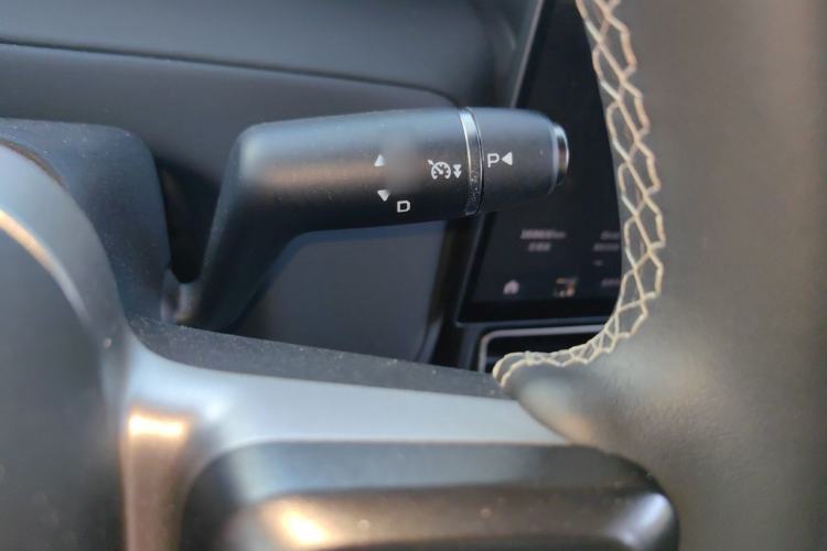 Used iCAR V23 2025 401 Two-Wheel Drive Advanced Edition Gear Lever