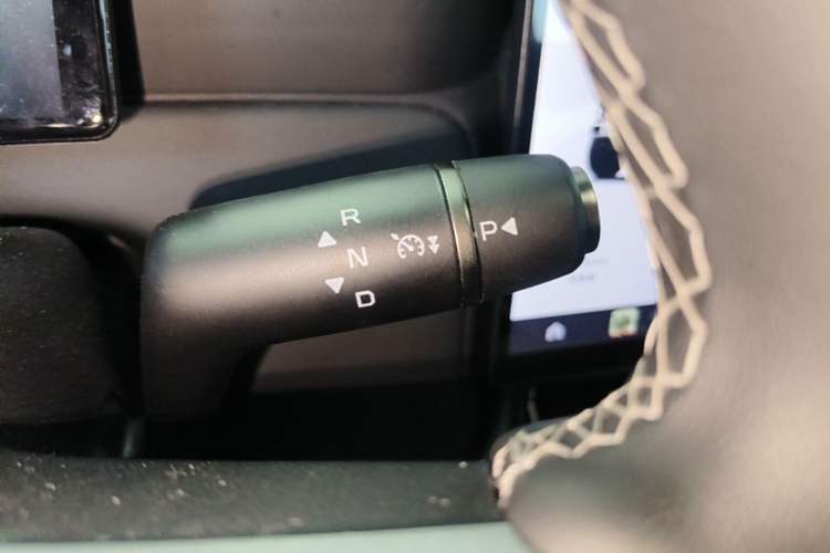 Used iCAR V23 2025 501 Four-Wheel Drive Intelligent Driving Version Gear Lever