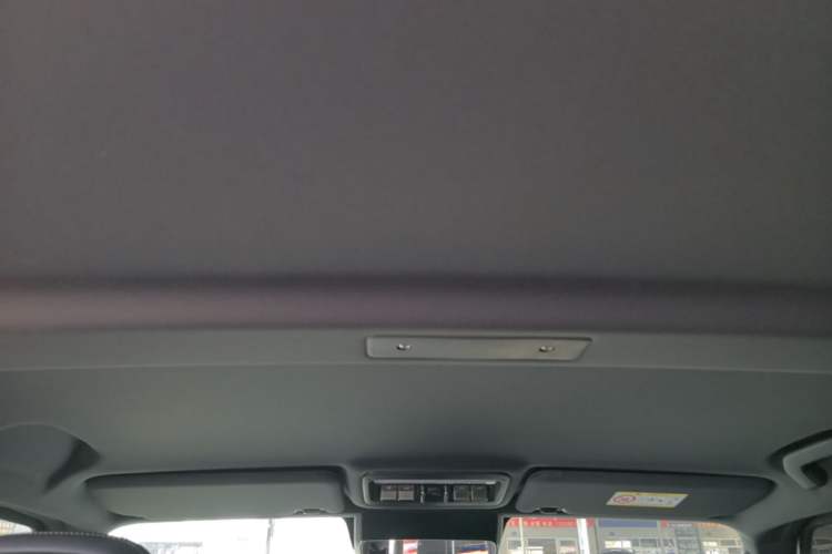 Used iCAR V23 2025 401 Two-Wheel Drive Intelligent Driving Version Headliner