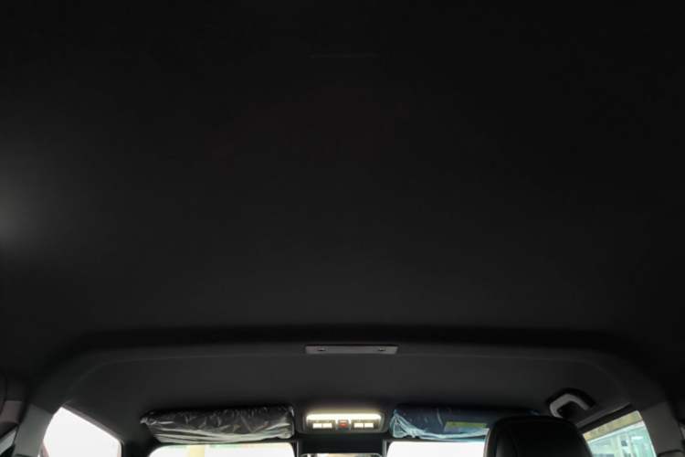Used iCAR V23 2025 401 Two-Wheel Drive Advanced Edition Headliner