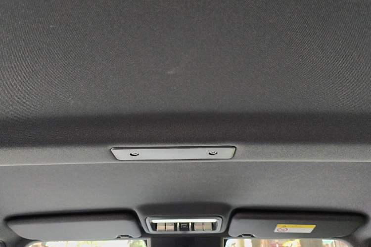 Used iCAR V23 2025 401 Two-Wheel Drive Intelligent Driving Version Headliner