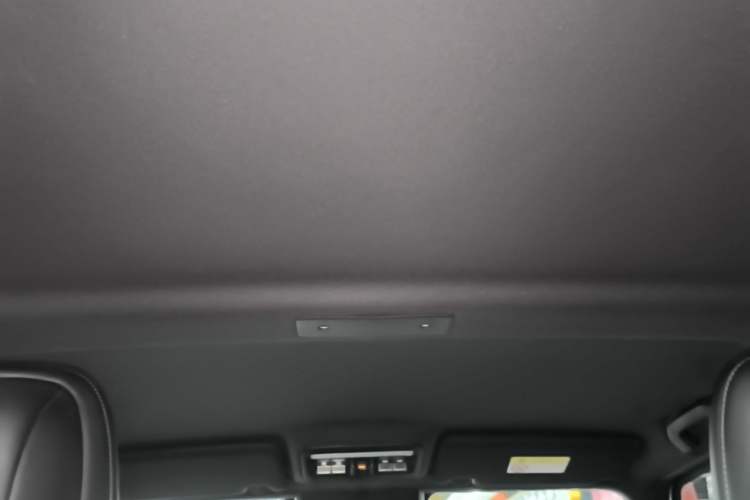 Used iCAR V23 2025 401 Two-Wheel Drive Intelligent Driving Version Headliner