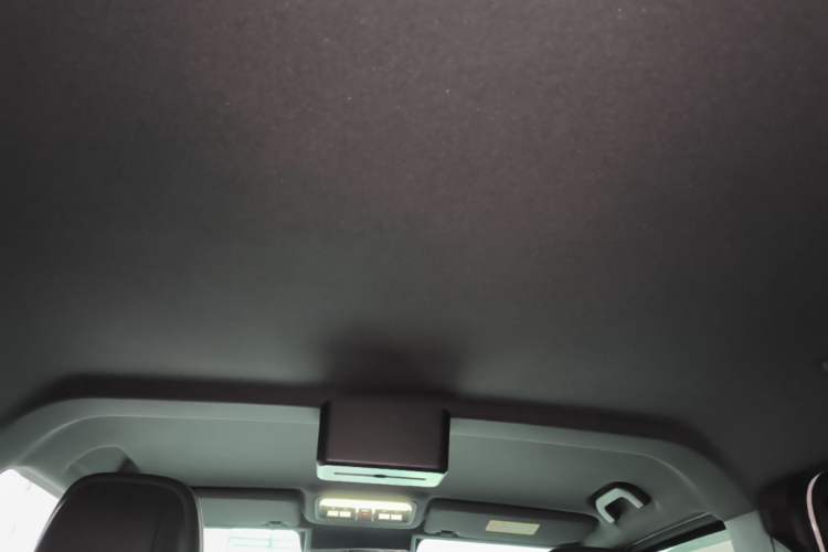 Used iCAR V23 2025 401 Two-Wheel Drive Intelligent Driving Version Headliner