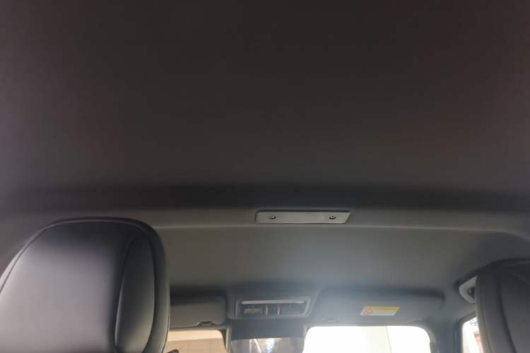 Used iCAR V23 2025 401 Two-Wheel Drive Intelligent Driving Version Headliner